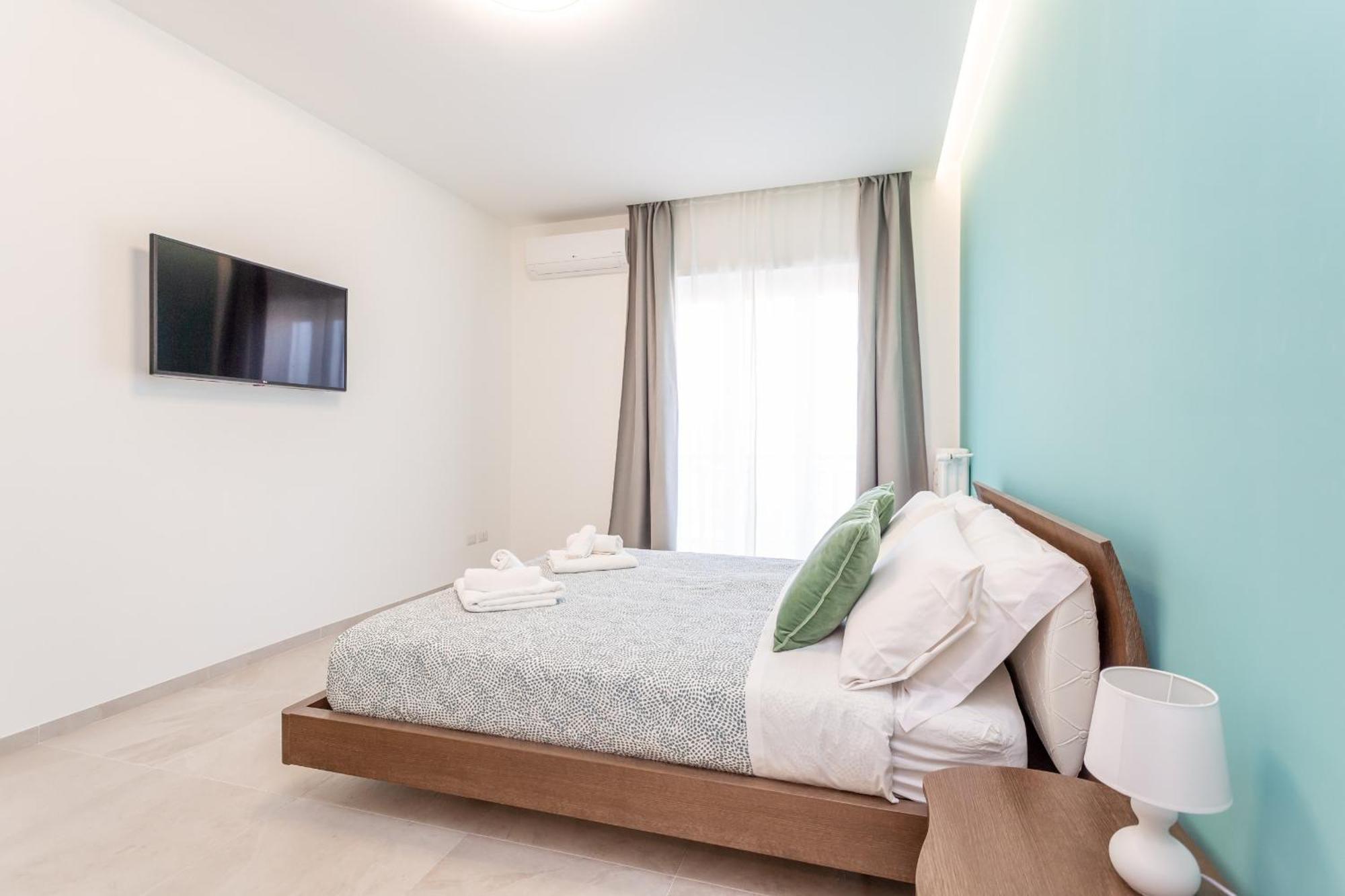 2-bedroom Retreat Near Metro & Parks Appartement Rome
