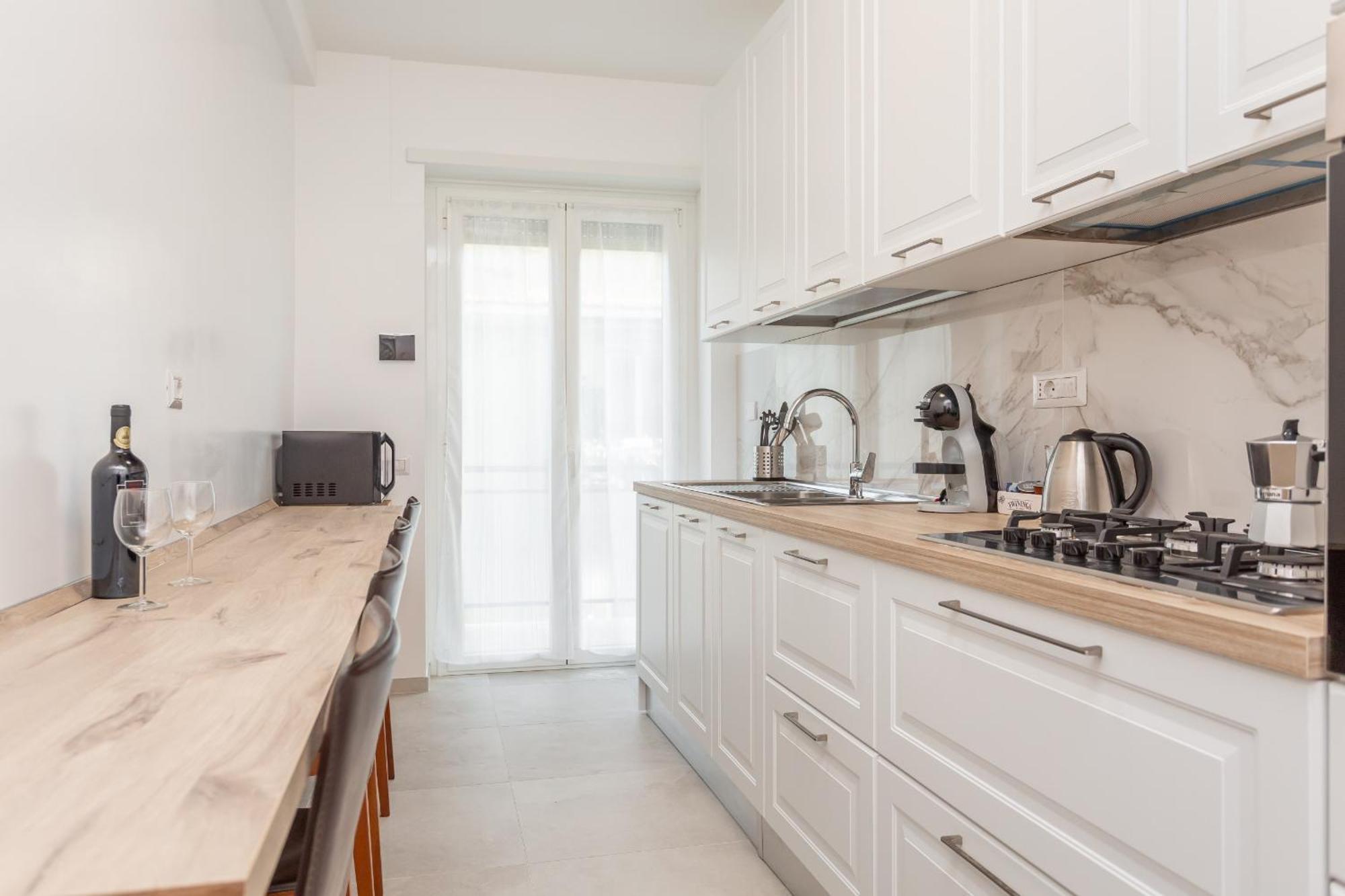 2-bedroom Retreat Near Metro & Parks Appartement *